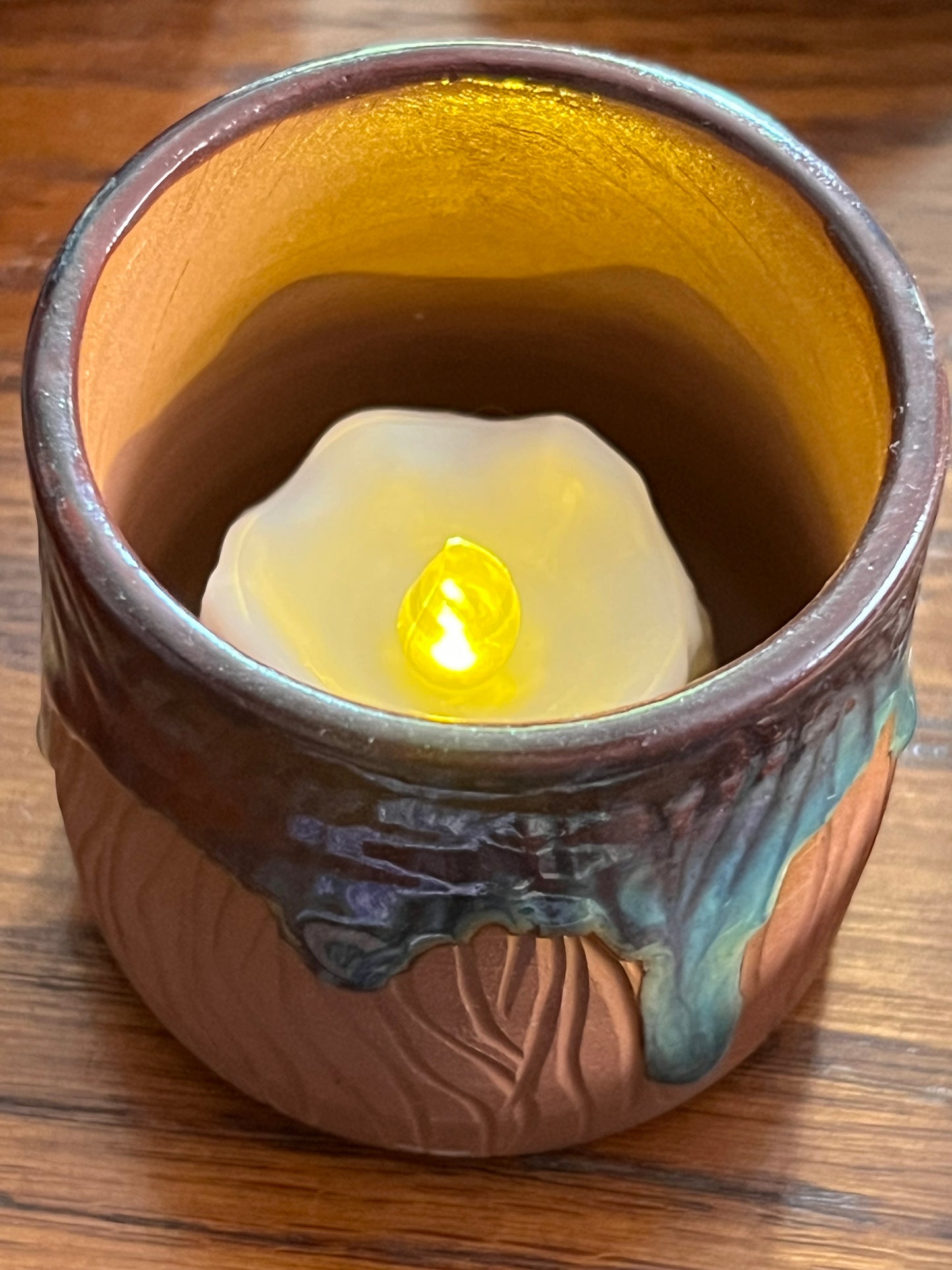 Wood Grain Candle Holder