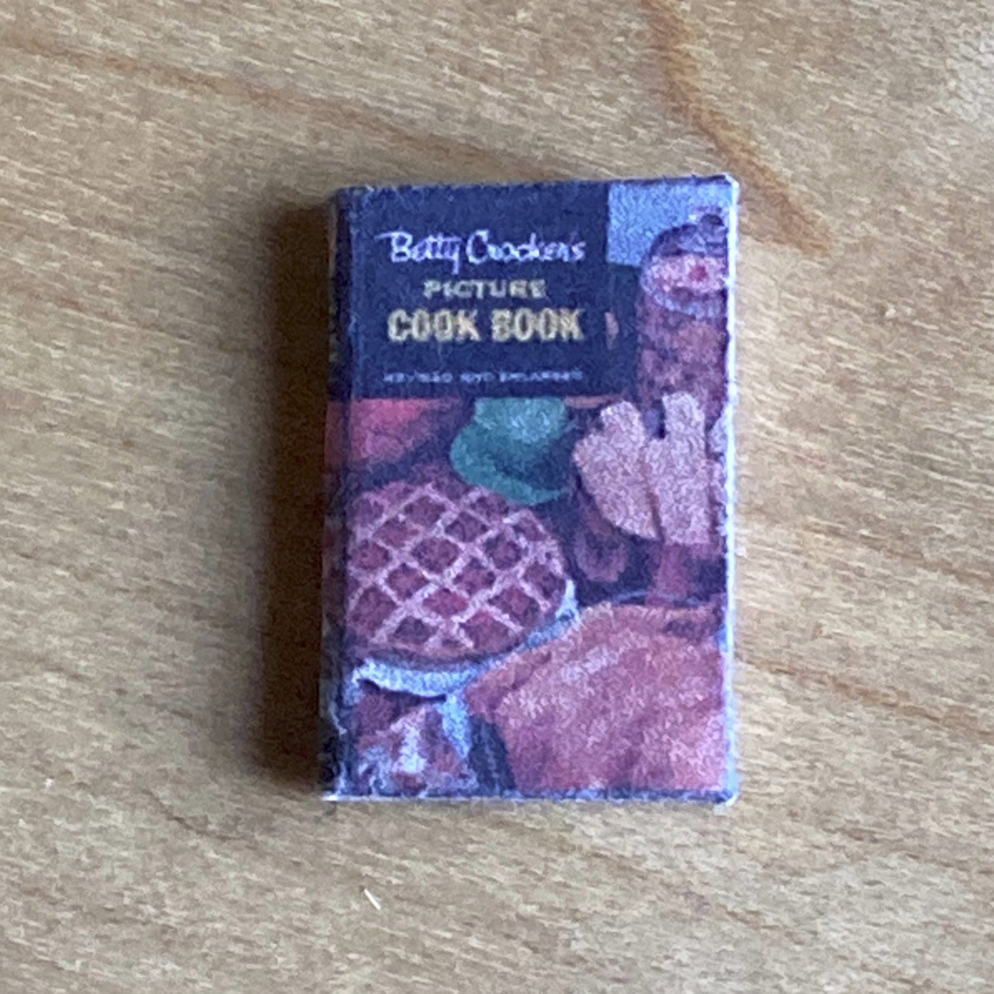 1:12 scale Cookbook