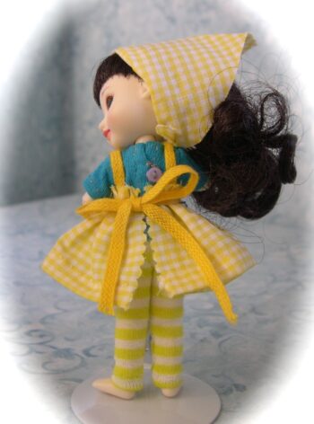 1:12 BJD Pinafore and Scarf - Image 2
