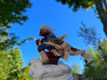 Baba Yaga Sculpture - Image 2