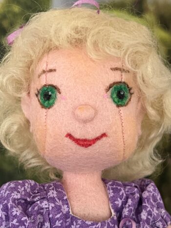 20cm Dolly - Image 8