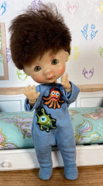 1:8 Scale Footed Pajamas - Image 7