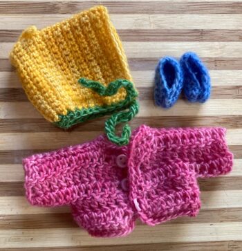 Nappy Choo Crocheted Layette - Image 5