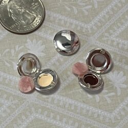 Fashion Doll Makeup Compact