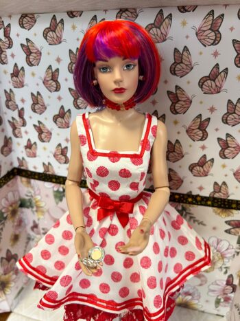 Fashion Doll Makeup Compact - Image 8