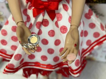 Fashion Doll Makeup Compact - Image 9