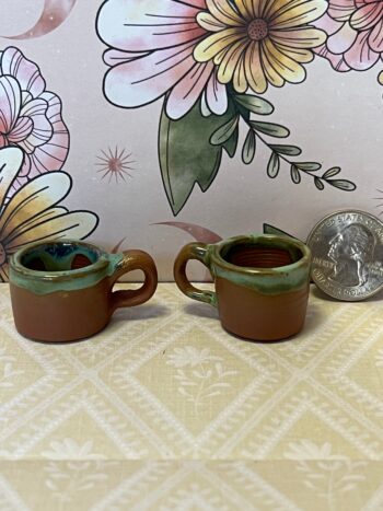 Set of 2 Mini Mugs - Image 2